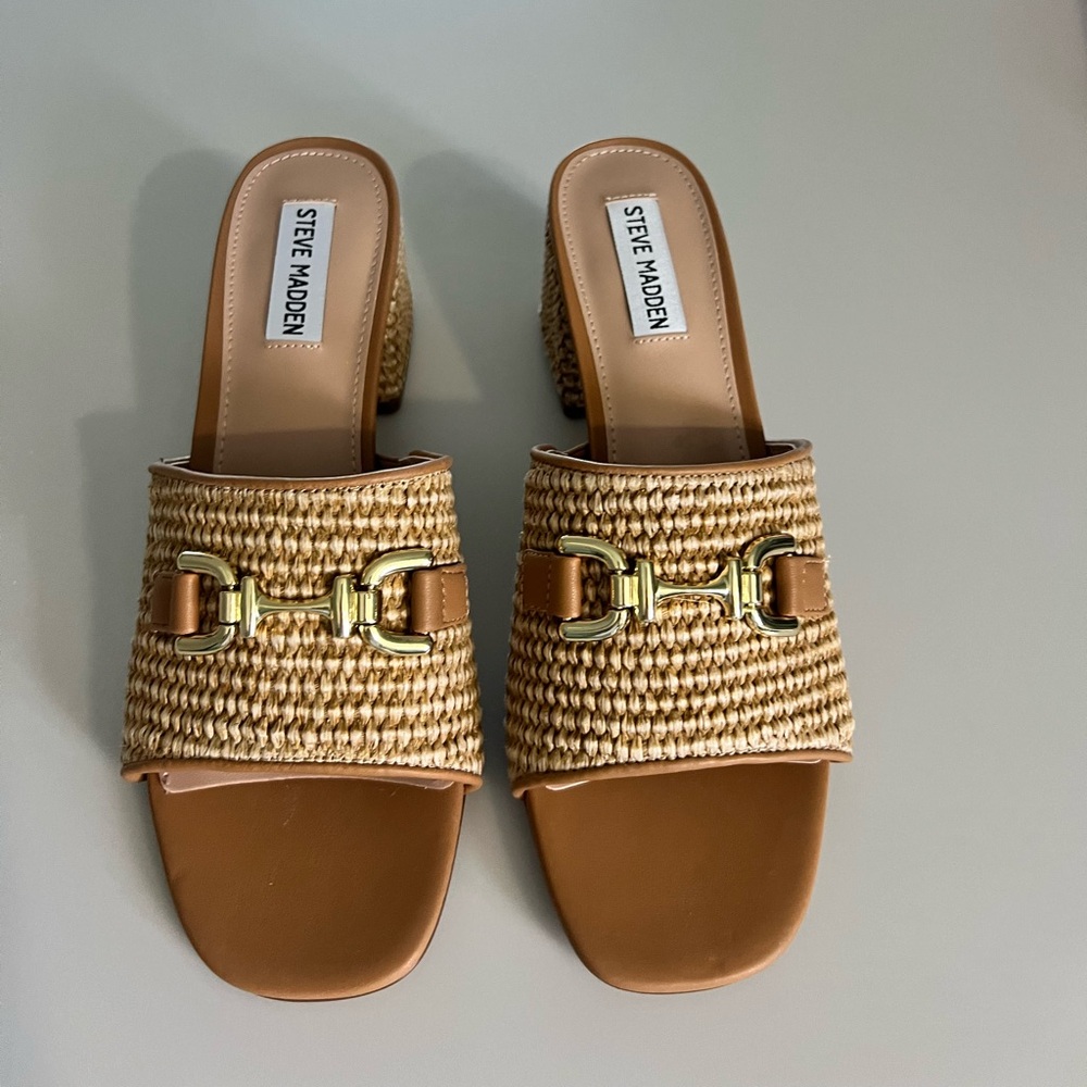 Brand new Steve Madden mules never worn